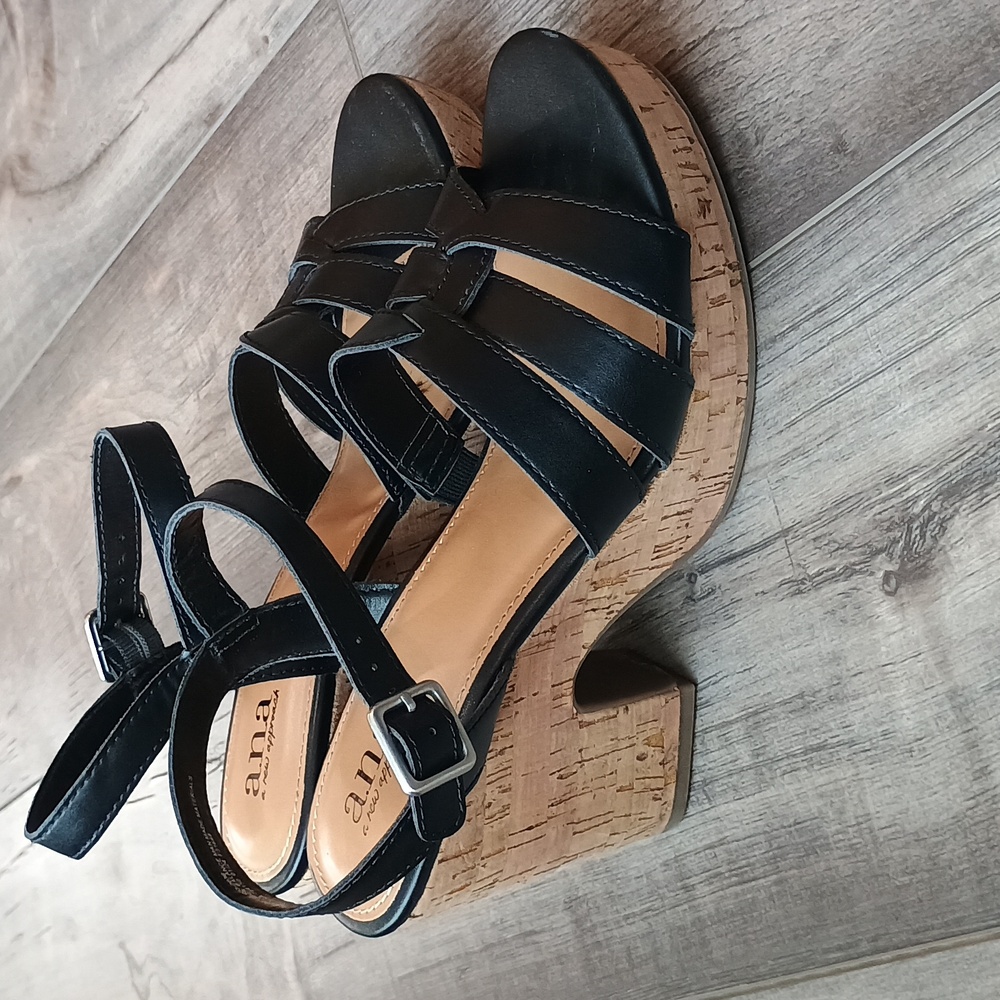 a.n.a wedge Block heeled sandals Size 8 - Picture 10 of 10
